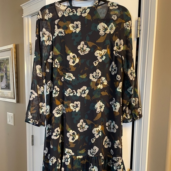 Cabi Pirouette Dress, Size Medium - Picture 2 of 4